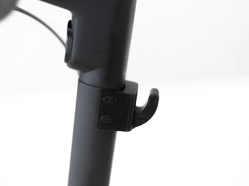 M4M Smart Hook for Segway Ninebot Max G30 & LP electric kickscooters. Conceals an Apple Airtag tracker.